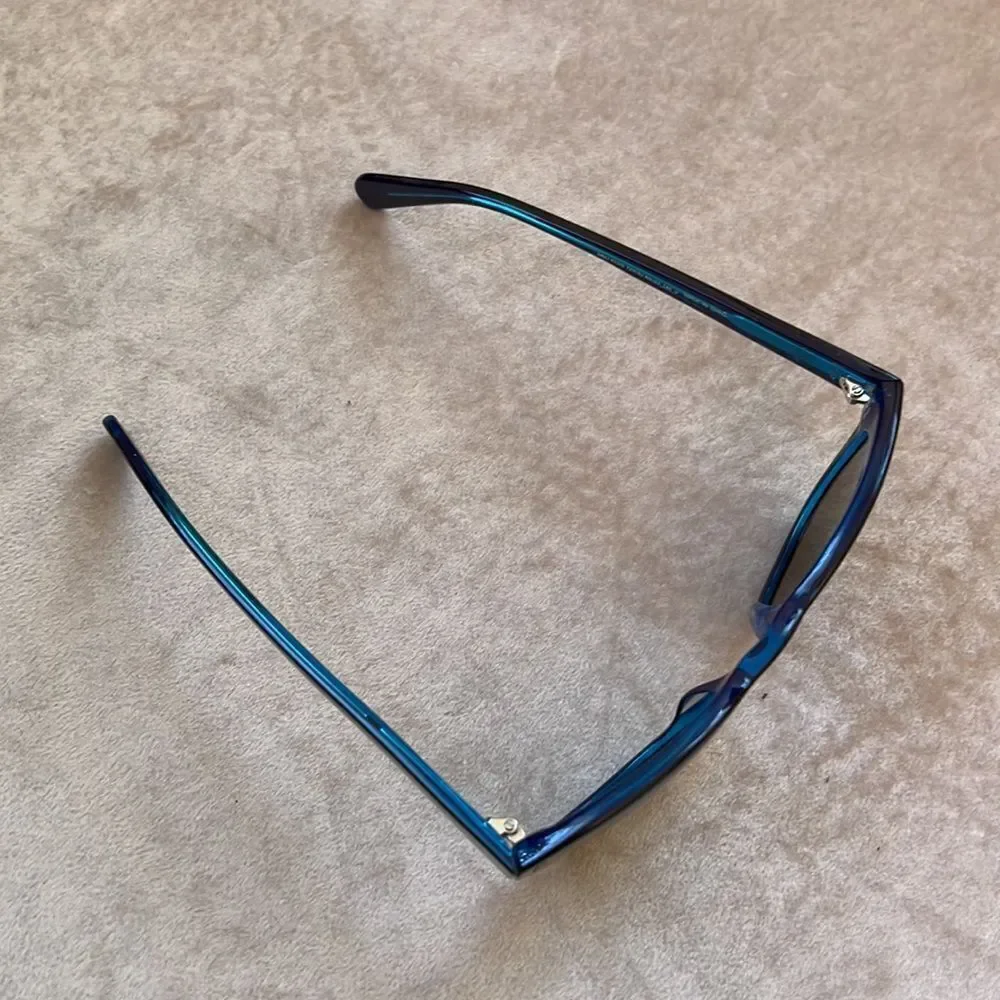 *Marc Jacobs* Iridescent Blue Black Sunnies